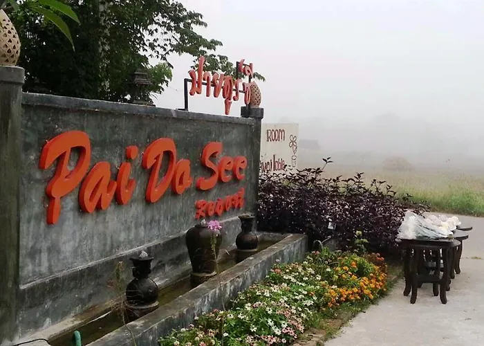 Hotel with pool: Pai Do See Resort